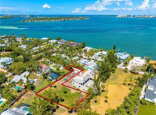 3423 Seagrape Dr #1, Sarasota, FL 34242