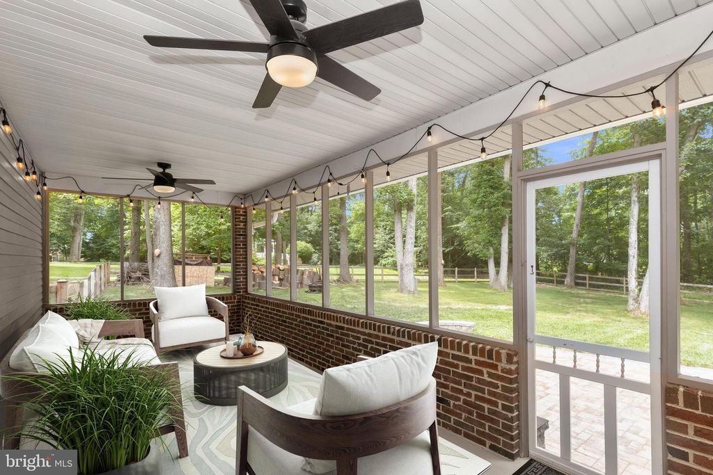 5686 French Ave, Sykesville, MD - More