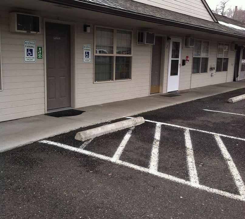 1st image of 311 W Naches Ave APT 2