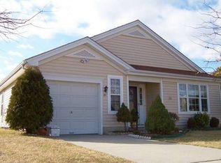 33 Pitman Pl, Sewell, NJ 08080