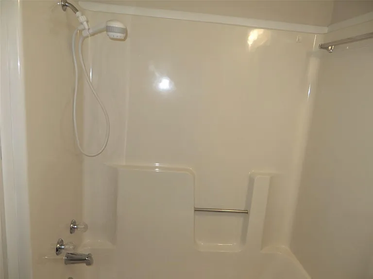 2809 Rosadele St — Photo 24