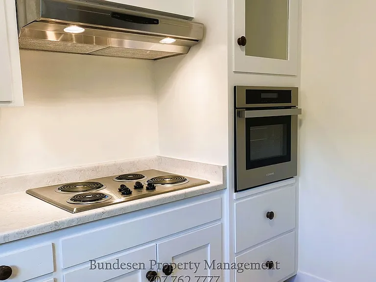 77 Sunny Hill Dr — Photo 6