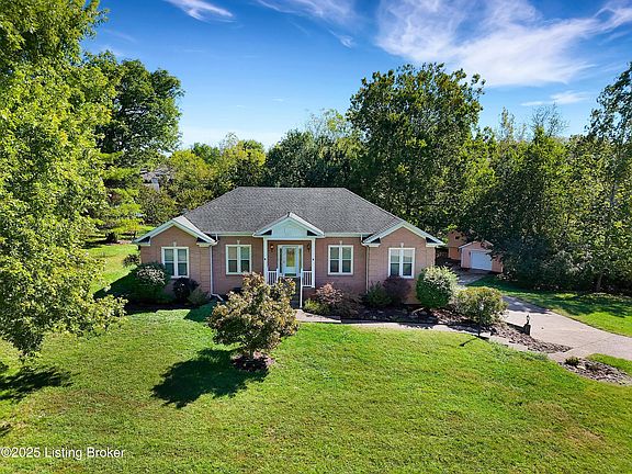 2nd image of 2017 Cherrywood Dr