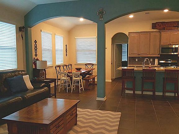4th image of 2422 Village Lakes Dr