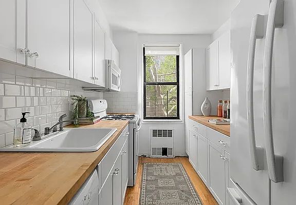 3rd image of 1818 Newkirk Ave APT 3Q