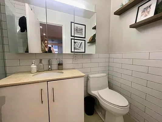 Rented by Keller Williams NYC | media 13