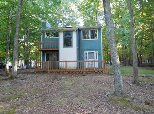 115 Reston Dr, East Stroudsburg, PA 18301
