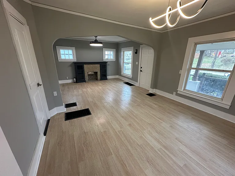 3934 Fisher St — Photo 10