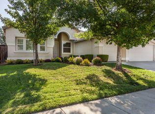 9519 Clarke Farms Dr, Elk Grove, CA 95624