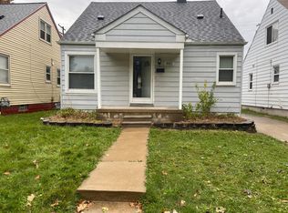 882 Garfield Ave, Lincoln Park, MI