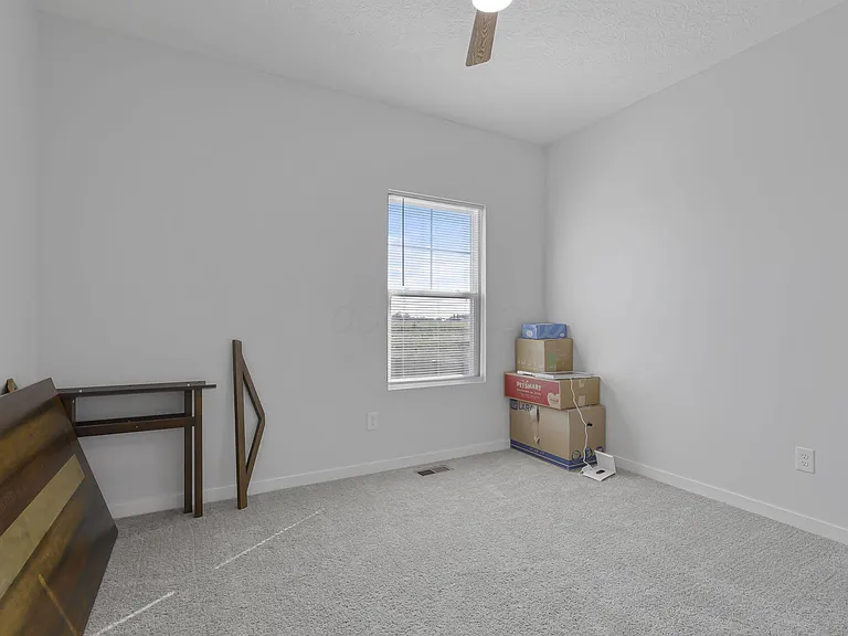 758 Leslie Dr — Photo 22