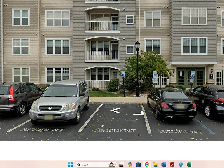 213 Masterson Ct #213 — Photo 4