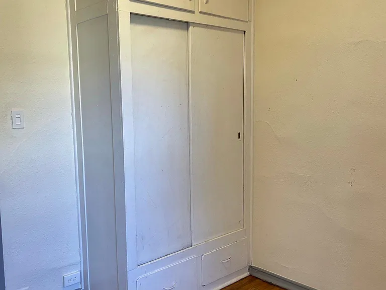 2340 Eliot St — Photo 7