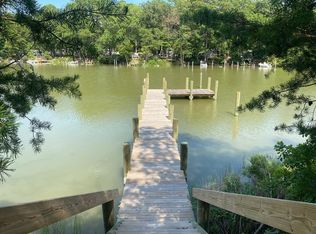 4 Smith Point Rd, Reedville, VA 22539