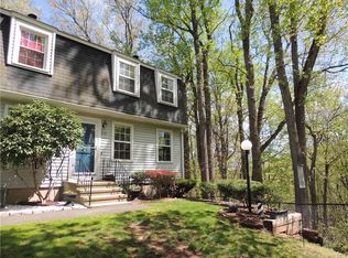 219 Austin Ryer Ln #219, Branford, CT 06405