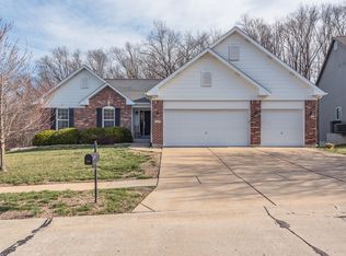 1117 Spring Lilly Ct, High Ridge, MO 63049