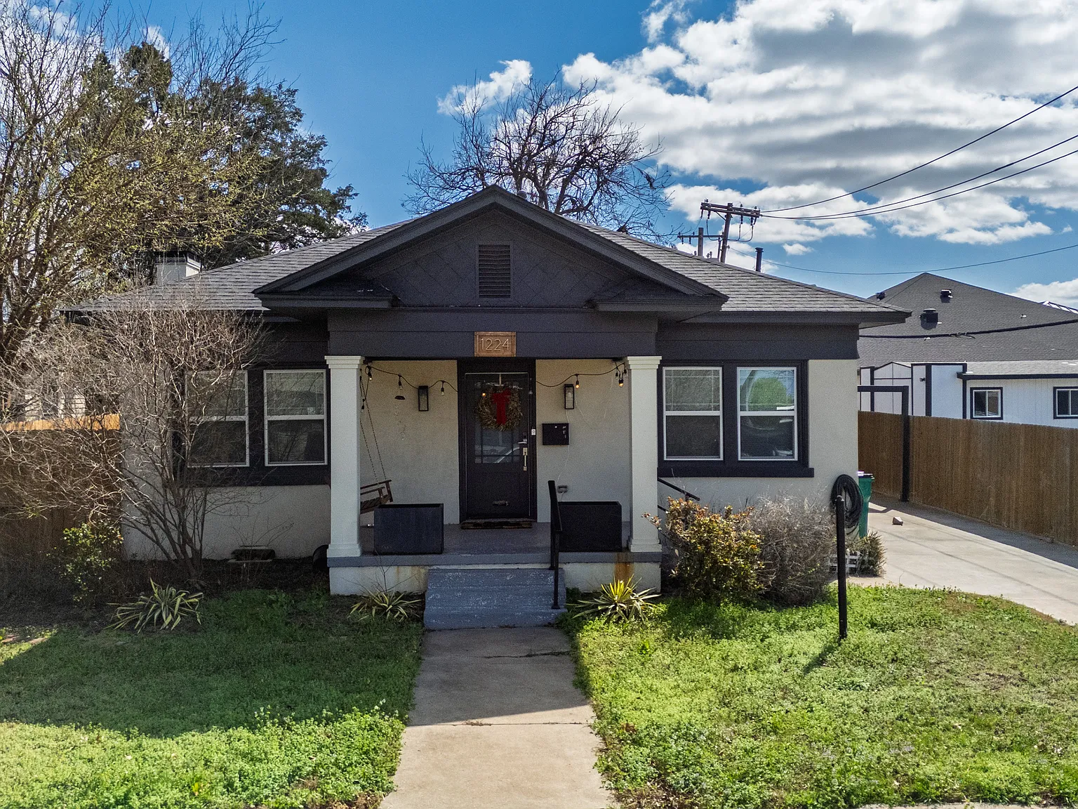 3 bed, 1648 sqft, $2,400 — Photo 3