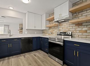 12349 Sharpview Dr #2349, Houston, TX 77072