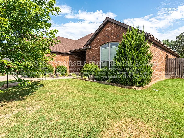 3834 E Zion Rd — Photo 24