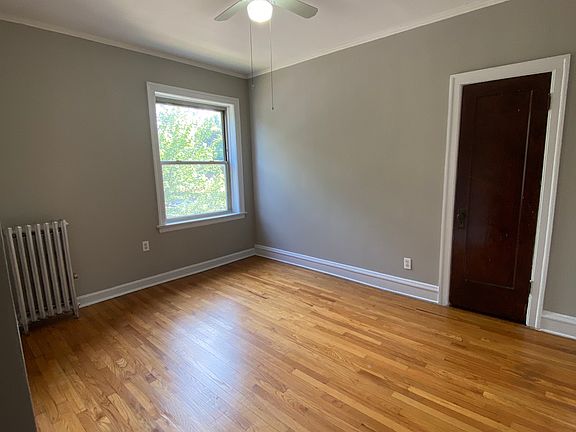 5th image of 1900 W Pratt Blvd #1904-1A