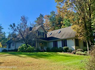 460A Grand Ave, Saratoga Springs, NY 12866