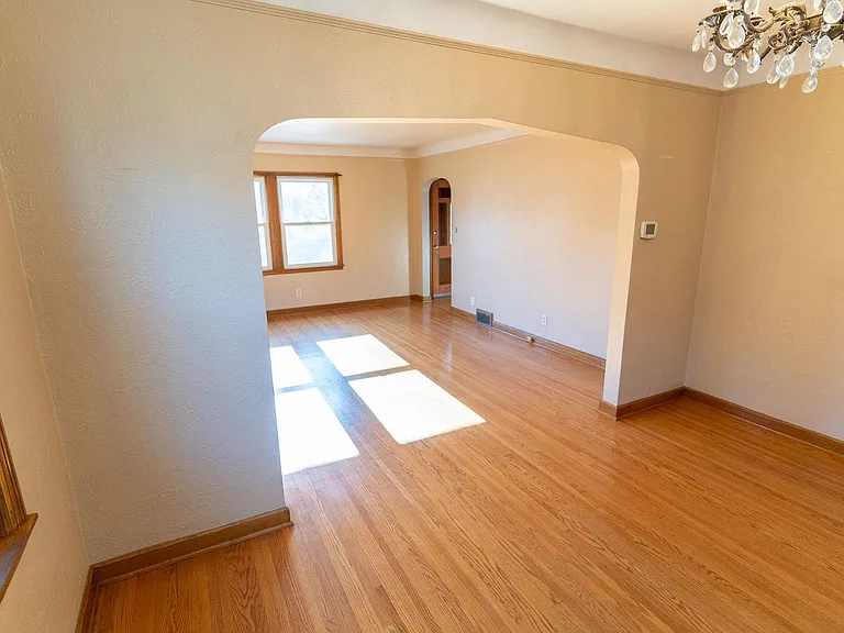 1315 Idaho Ave W — Photo 2