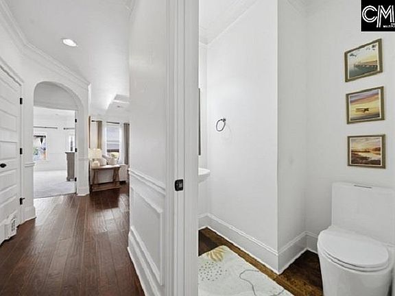 5th image of 215 Tulip Way