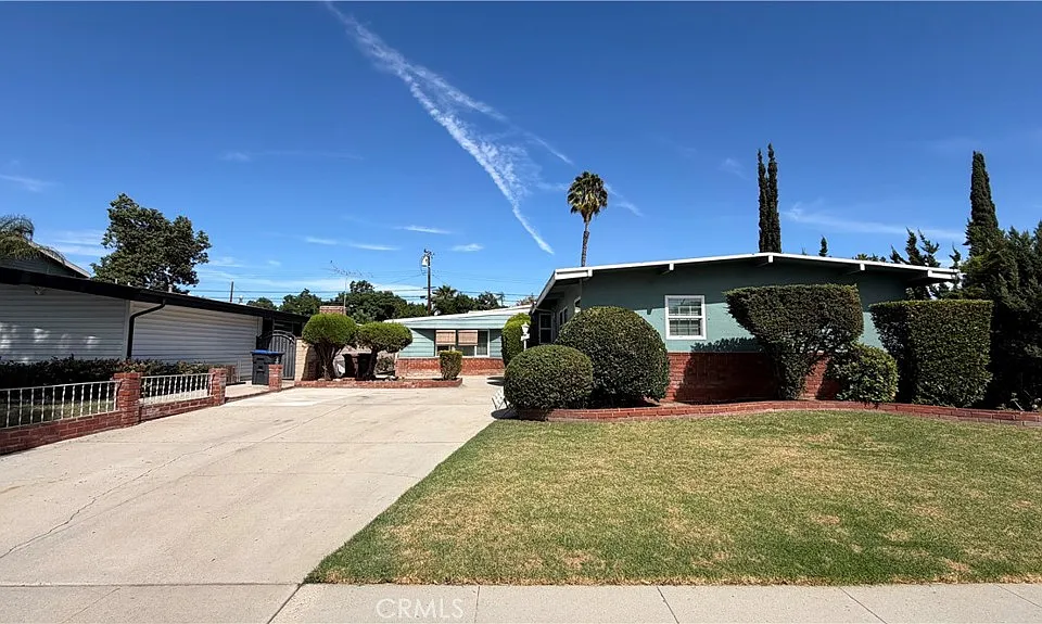 624 Maertin Ln