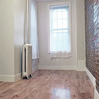 Rented by Nooklyn NYC LLC | media 15