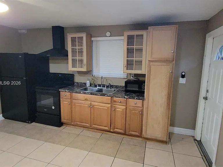 1115 SW 25th Ave #B — Photo 5