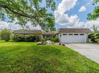 1602 Vincennes Dr, Sun City Center, FL 33573