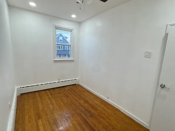 82 West 42nd Street image 9 of 23