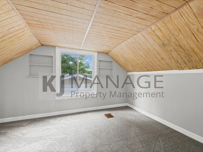 405 W Garfield Ave — Photo 13