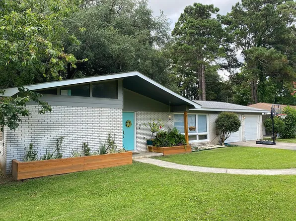 9224 Melody Dr, Savannah, GA 31406