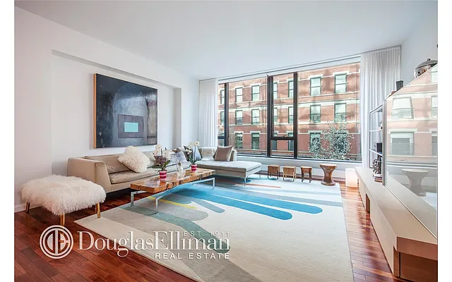 Sold by Douglas Elliman | media 15