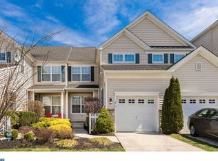 18 Compass Cir, Mount Laurel, NJ 08054