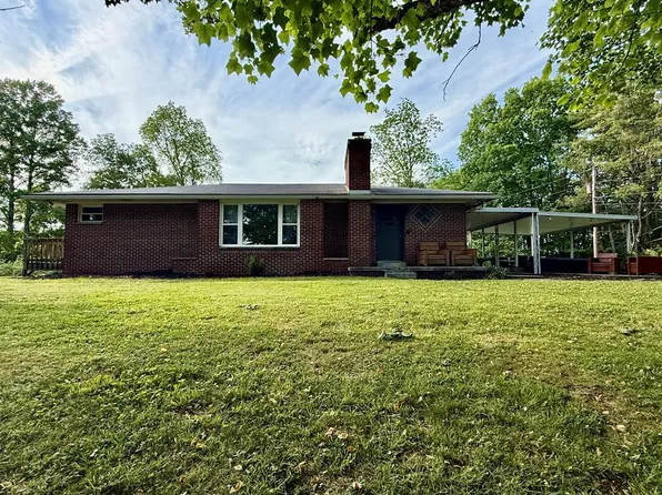 1100 Sullivan Rd, Glen Morgan, WV 25813