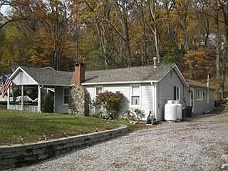 1st image of 42 Mountain Ave