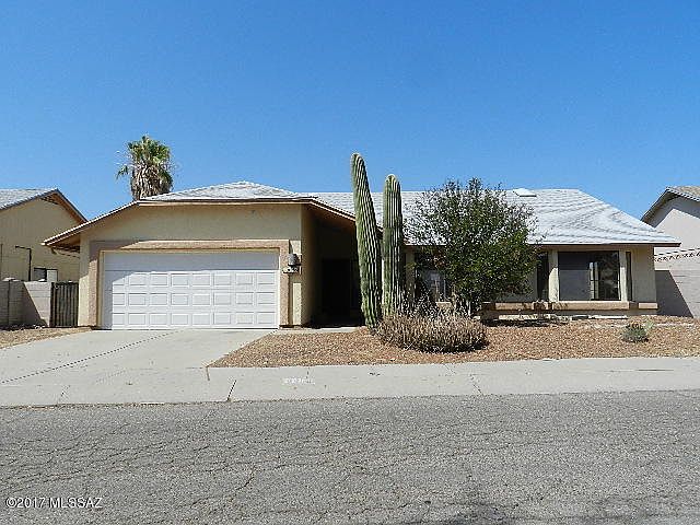 1st image of 8585 N Star Grass Dr