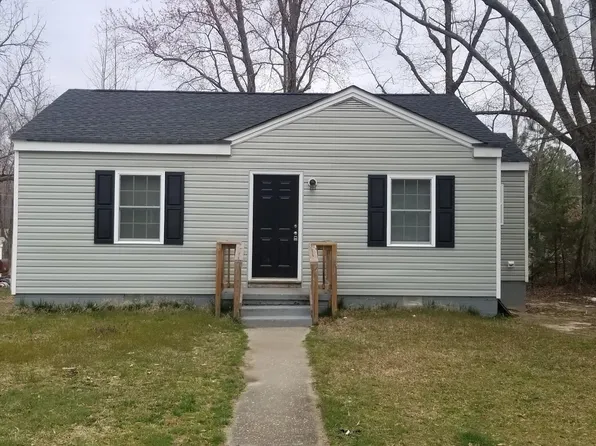 501 Moncure Ave, Crewe, VA 23930