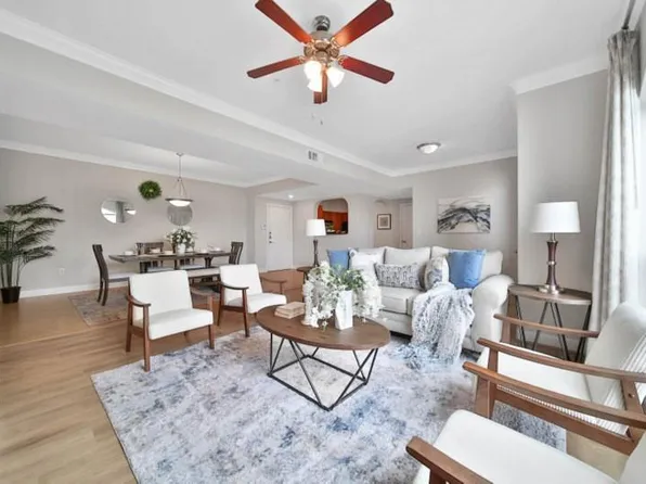 2299 Lone Star Dr APT 406, Sugar Land, TX 77479