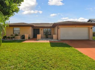 1819 Granville Ln, Sun City Center, FL 33573