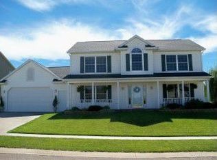 1310 Lone Pine Dr SW, Rochester, MN 55902