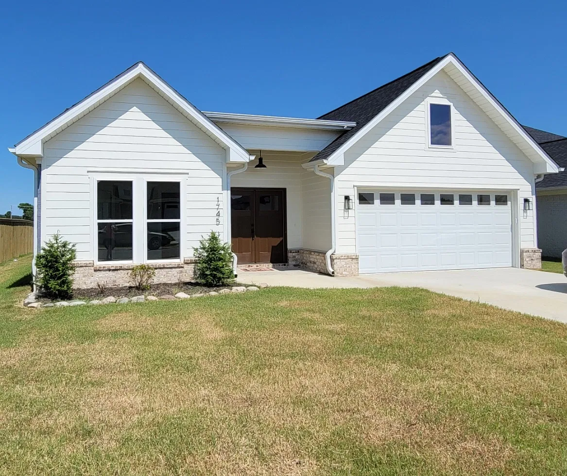 3 bed, 1747 sqft, $2,250 — Photo 1