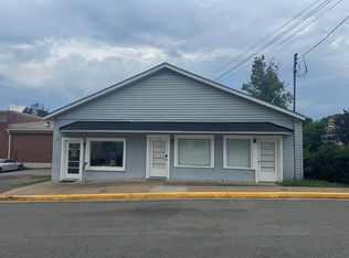 103 Meadow Ave, Louisa, VA 23093