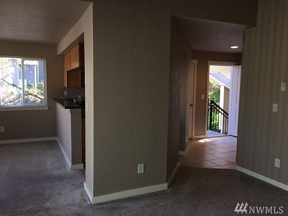 3rd image of 12024 100th Ave NE APT P302