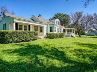 13717 S Sam Moore Rd, Lone Jack, MO 64070