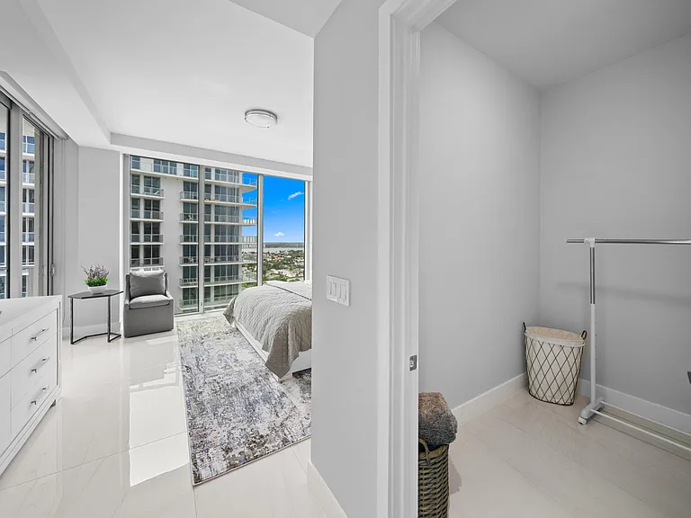 3100 N Ocean Dr #H-1608 — Photo 49