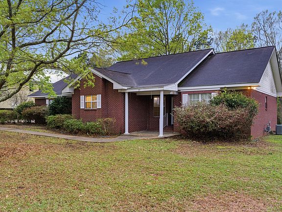 4th image of 33 Joe Traylor Rd