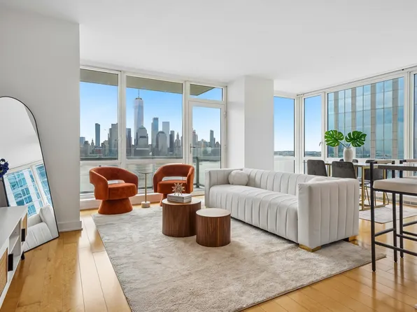 2 2nd St APT 2205, Jersey City, NJ 07302